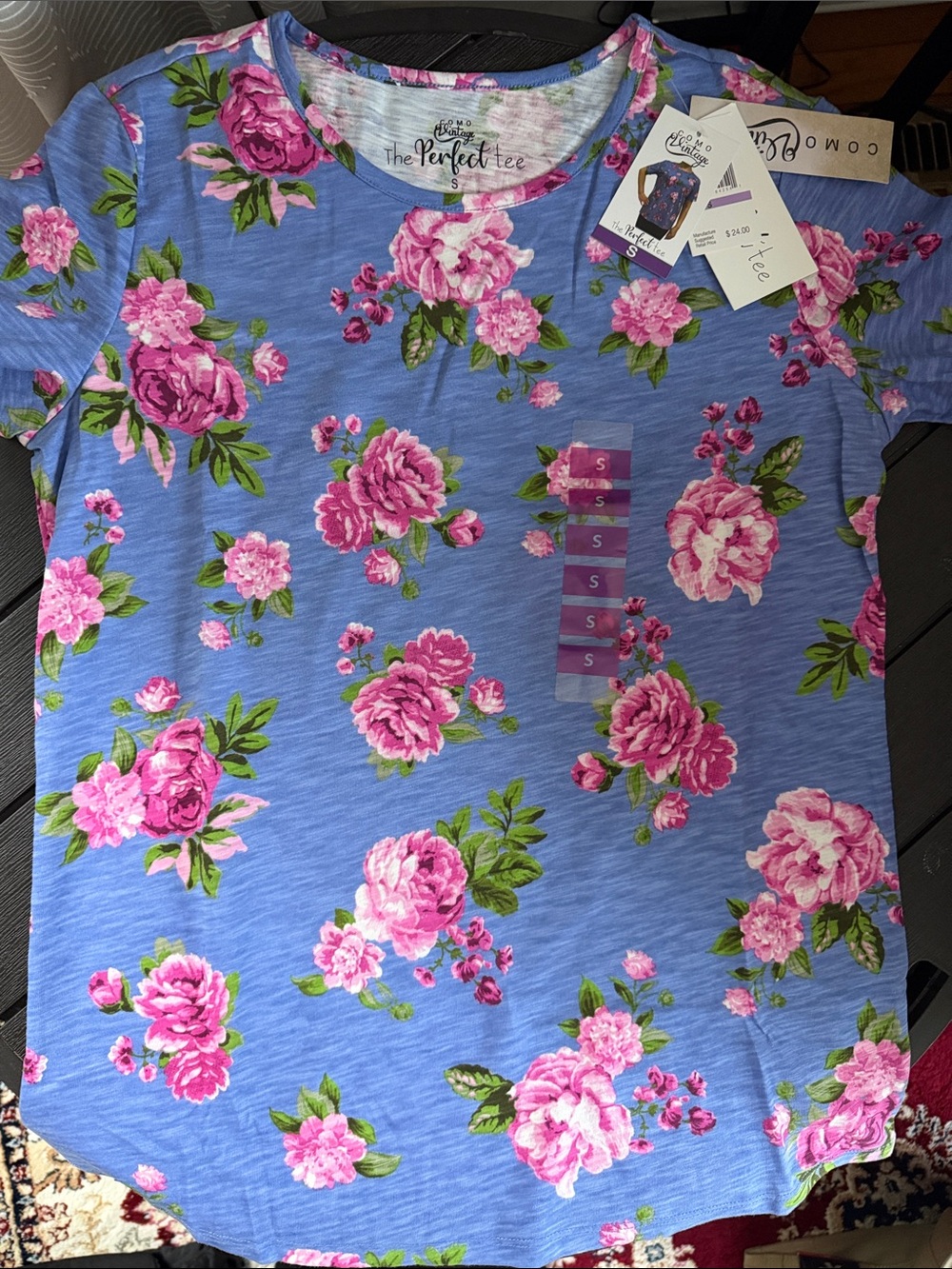 NWT Como Vintage The Perfect Tee Size Small